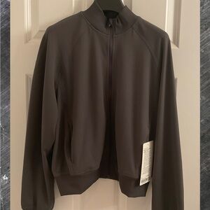 Lululemon Wunder Train Track Jacket - NWT - Size 6 - Graphite Grey